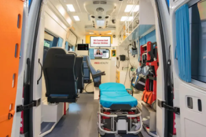 Ventilator-ambulance-delhi